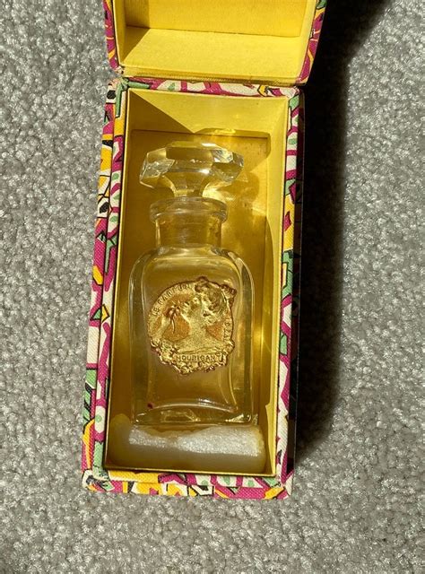 vintage houbigant perfume bottles.